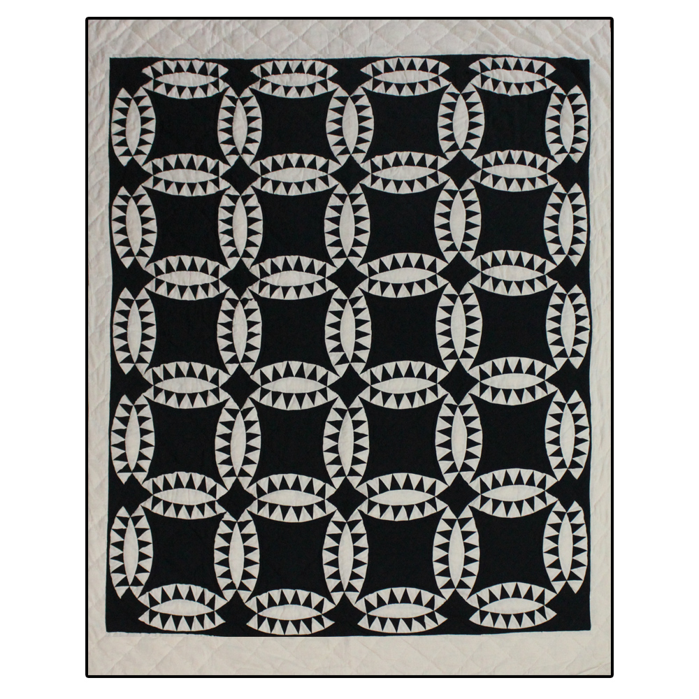 Black and white Wedding Ring Twin Quilt 65"W x 85"L